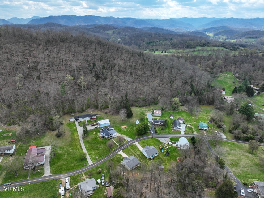 Photo #51: 1735 Southside Road