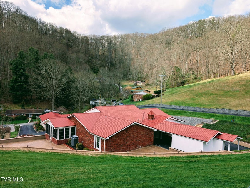 Photo #29: 218 7th Street