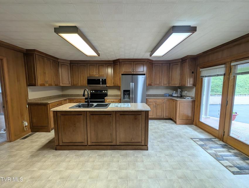 Photo #31: 218 7th Street