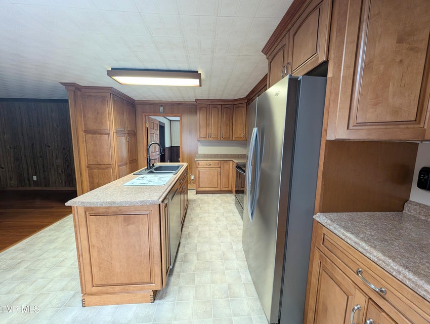 Photo #32: 218 7th Street