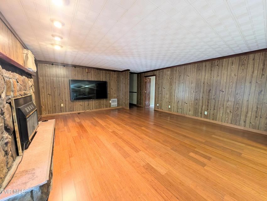 Photo #38: 218 7th Street