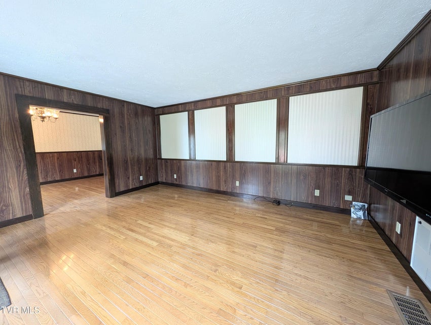 Photo #43: 218 7th Street