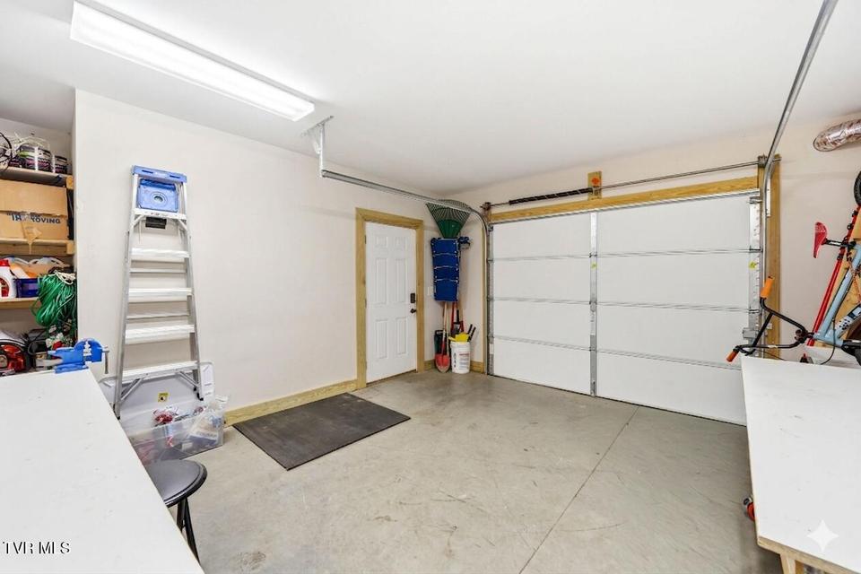 Photo #60: 425 Settlers Way