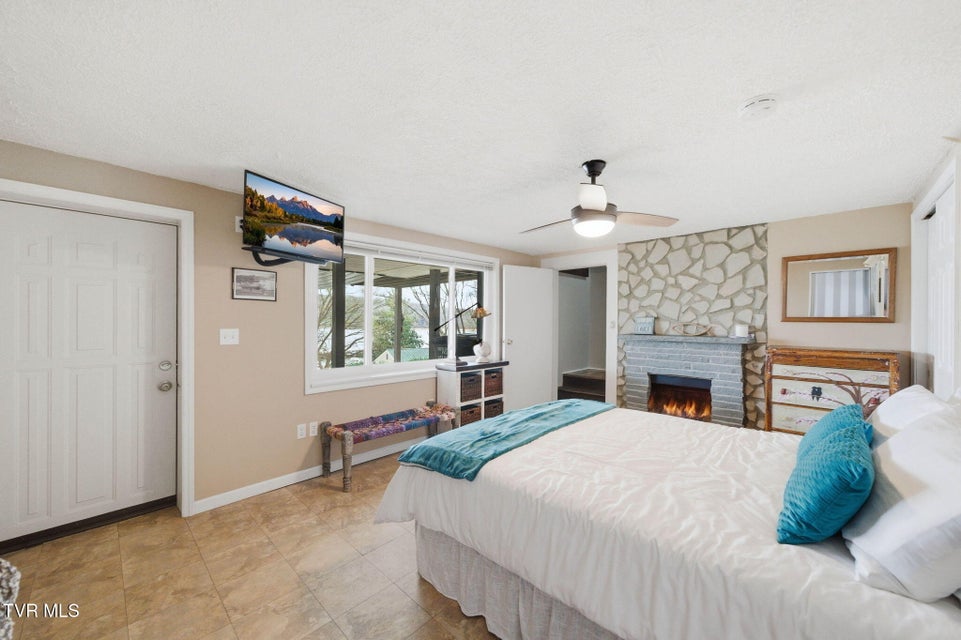 Photo #25: 411 Gammon Road