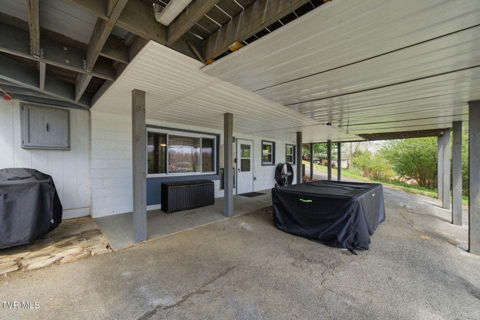 Photo #33: 411 Gammon Road