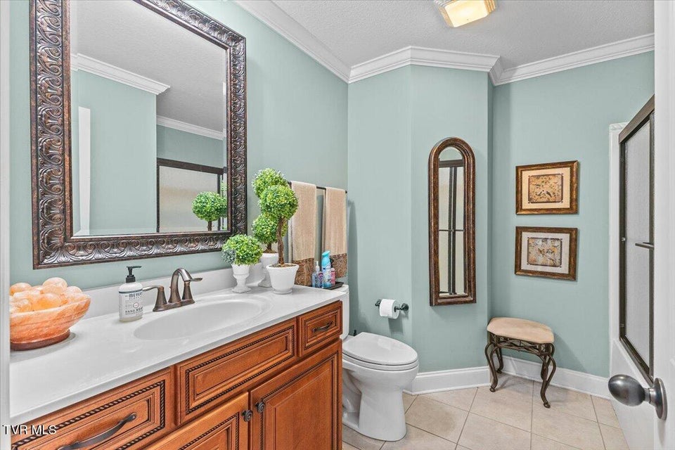 Photo #15: 216 Bridgewater Court