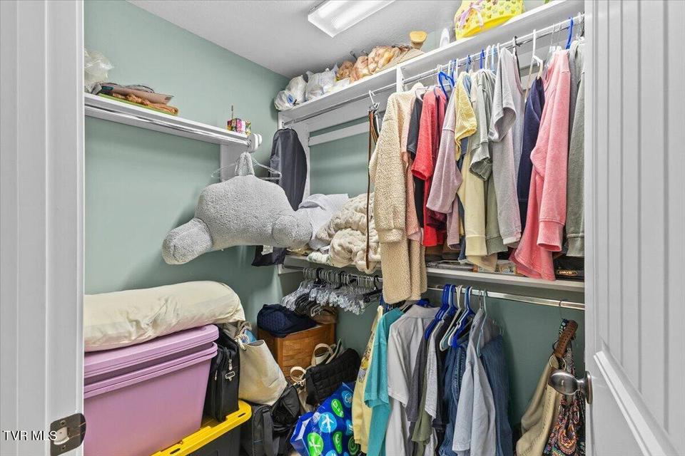 Photo #26: 216 Bridgewater Court