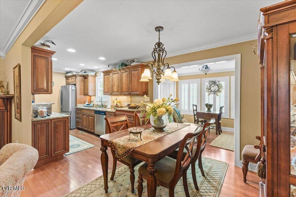 Photo #32: 216 Bridgewater Court