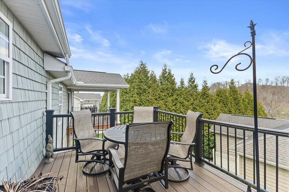 Photo #37: 216 Bridgewater Court