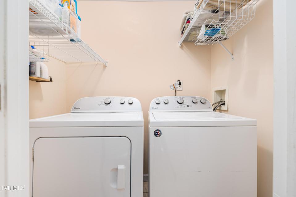 Photo #26: 3402 Walnut Street