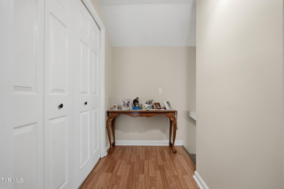 Photo #19: 303 Phoenix Court