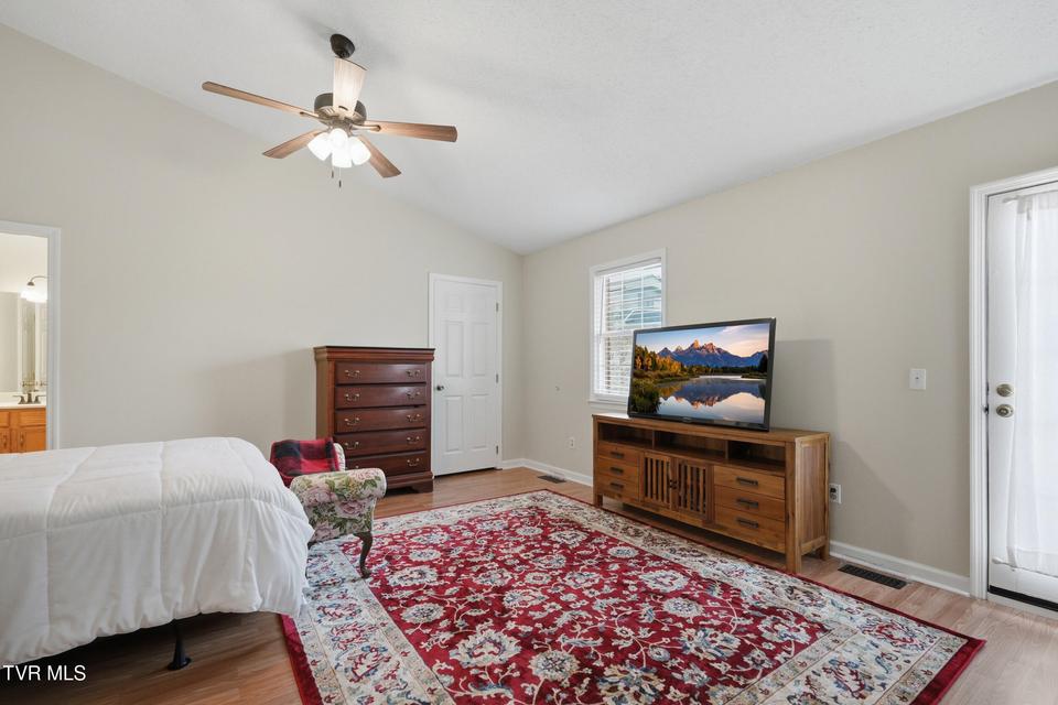 Photo #21: 303 Phoenix Court