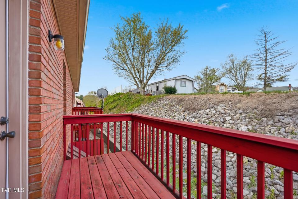 Photo #24: 303 Phoenix Court