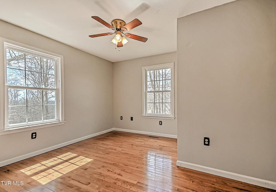 Photo #11: 175 Amberwood Drive