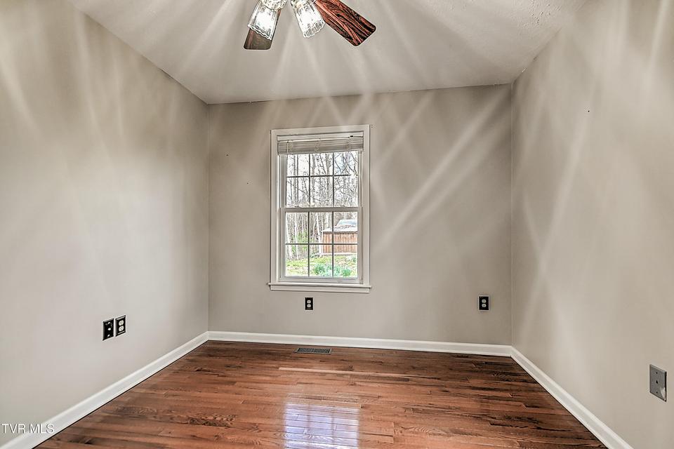 Photo #19: 175 Amberwood Drive