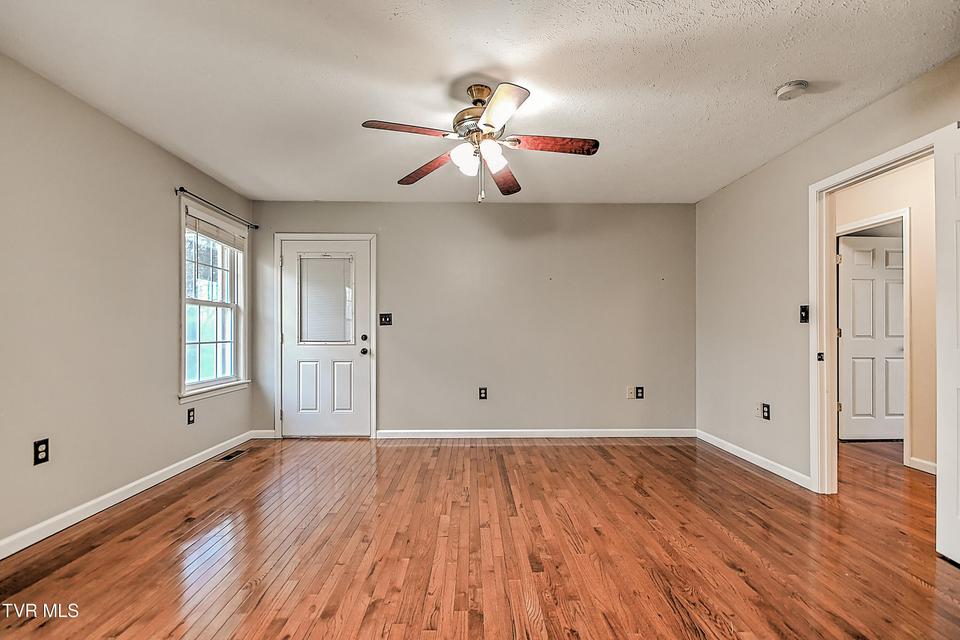 Photo #23: 175 Amberwood Drive