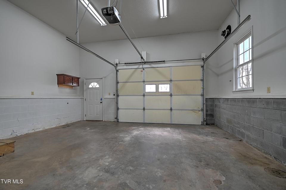 Photo #30: 175 Amberwood Drive