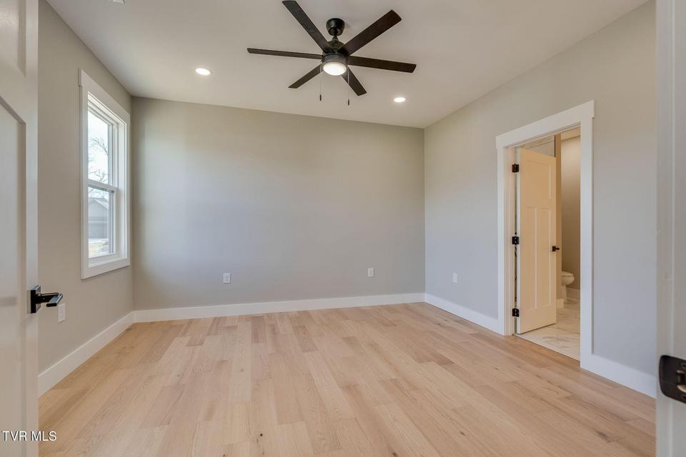 Photo #15: 306 Ty'S Place