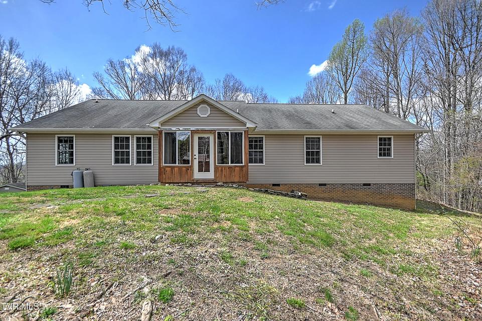 Photo #33: 175 Amberwood Drive