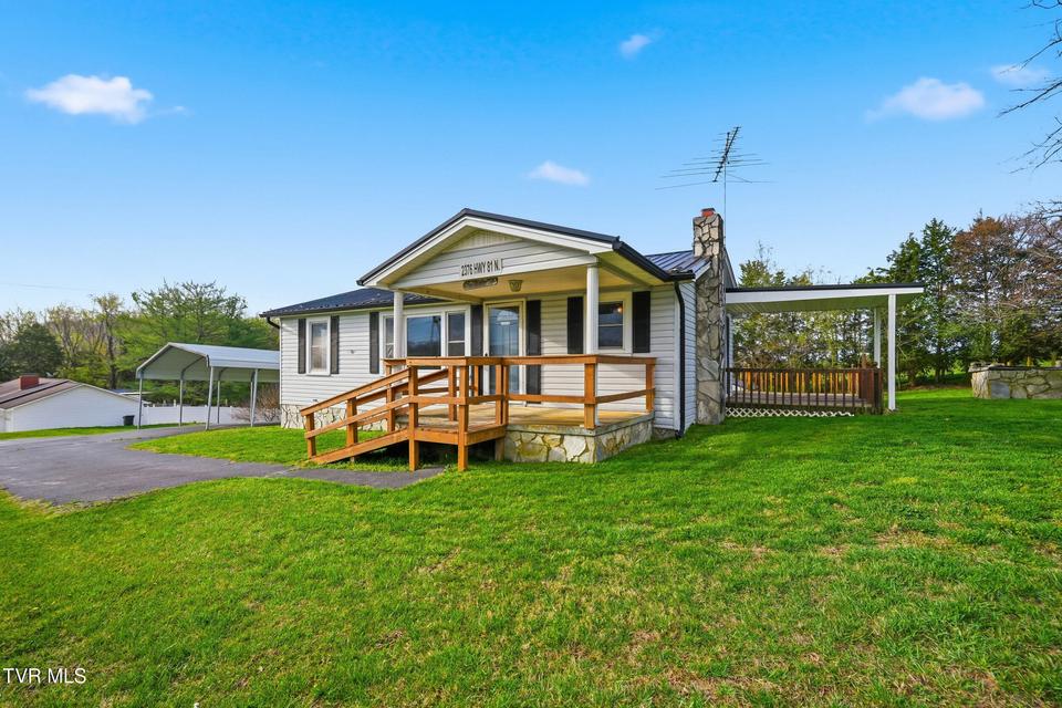 Photo #2: 2376 Highway 81 