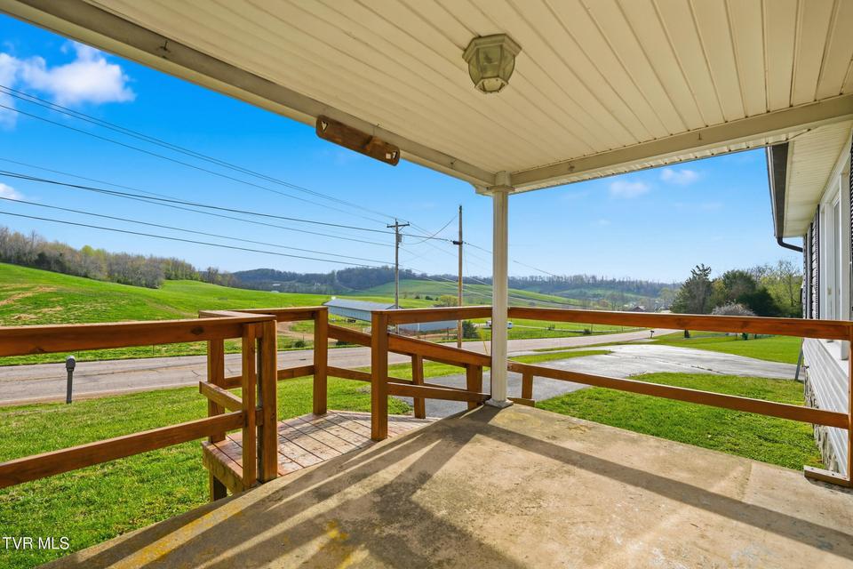 Photo #5: 2376 Highway 81 