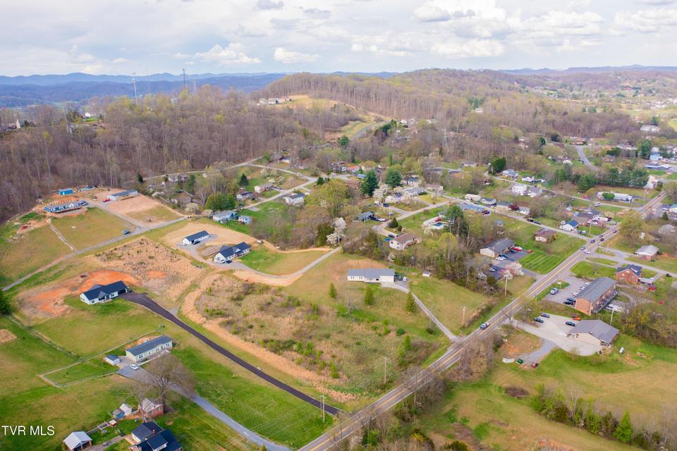 Photo #7: 5036 Memorial Boulevard