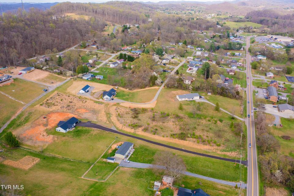 Photo #10: 5036 Memorial Boulevard