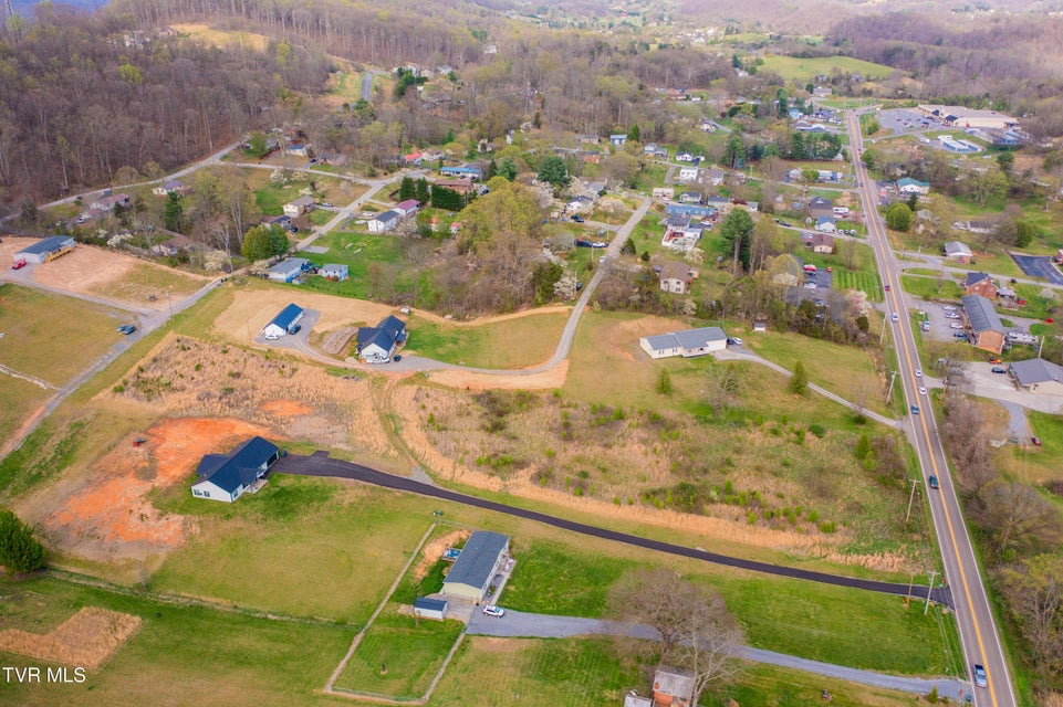 Photo #11: 5036 Memorial Boulevard