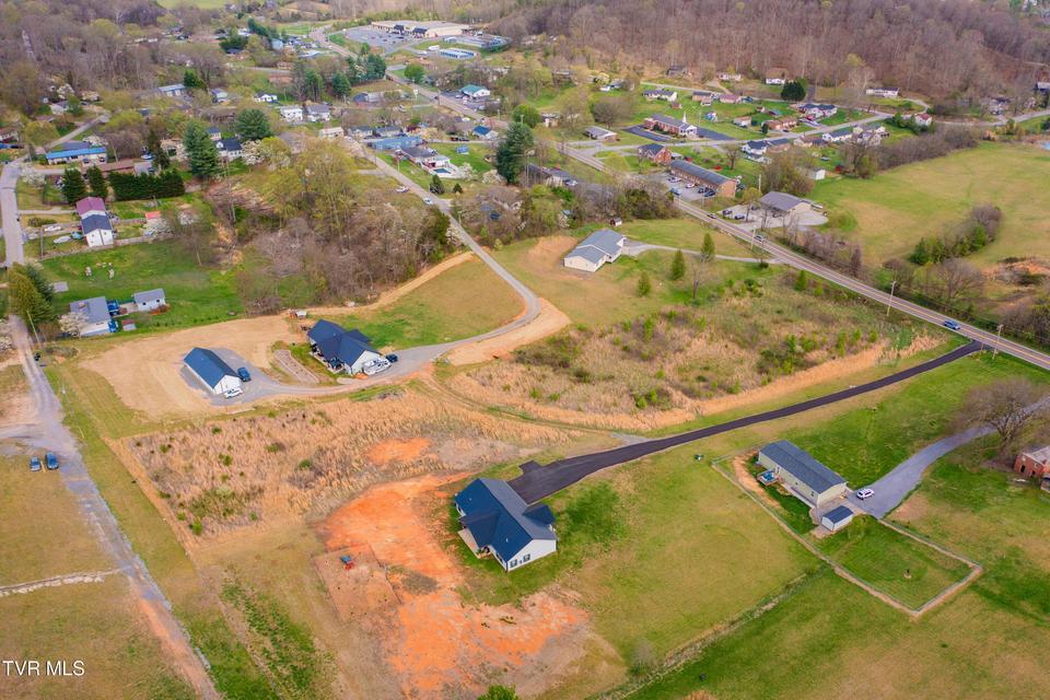 Photo #14: 5036 Memorial Boulevard