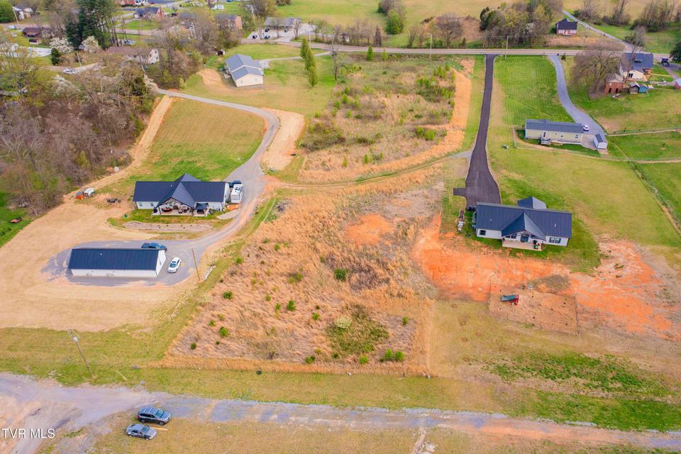 Photo #20: 5036 Memorial Boulevard