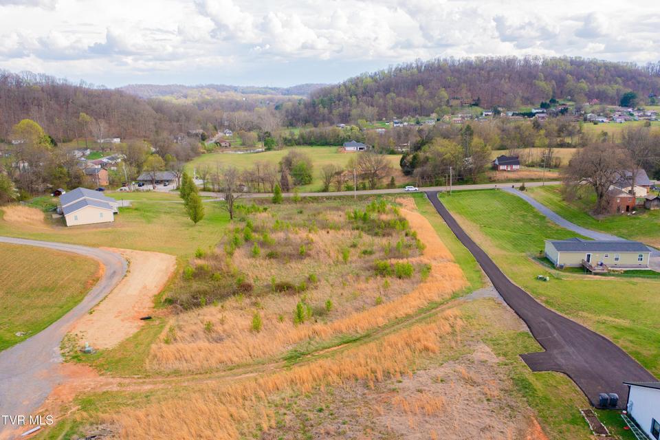 Photo #21: 5036 Memorial Boulevard