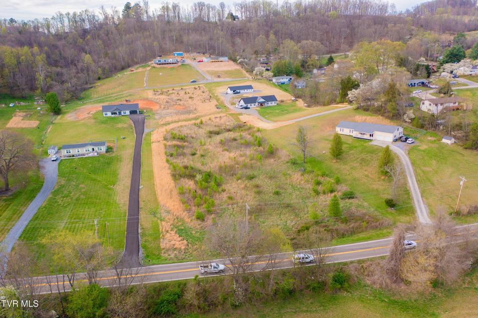 Photo #25: 5036 Memorial Boulevard