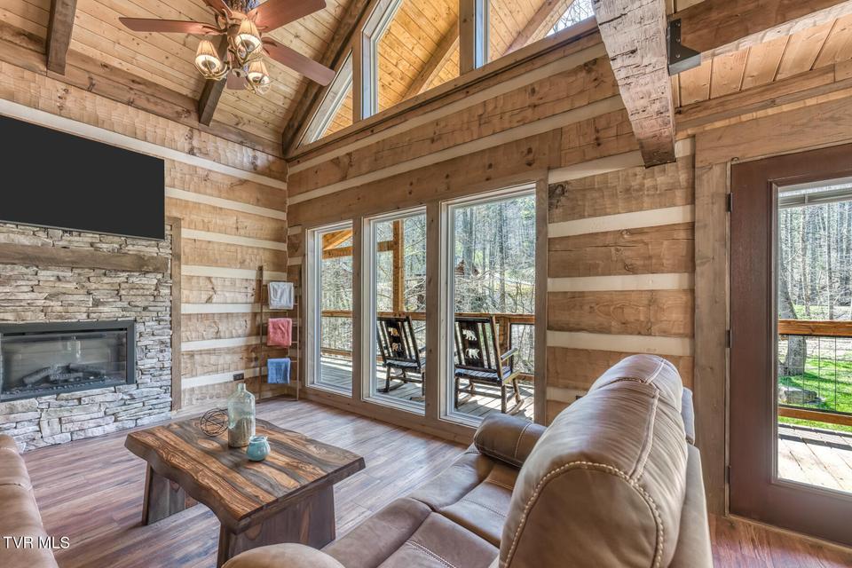 Photo #26: 2579 Black Bear Lane