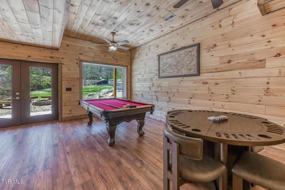 Photo #44: 2579 Black Bear Lane