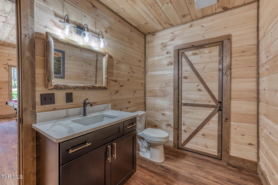 Photo #46: 2579 Black Bear Lane