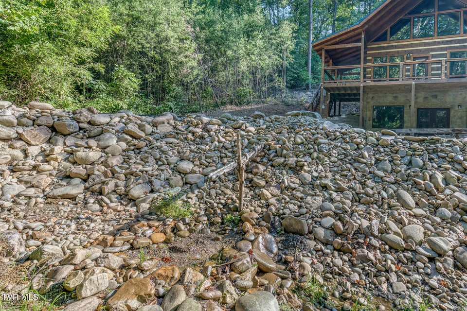 Photo #56: 2579 Black Bear Lane