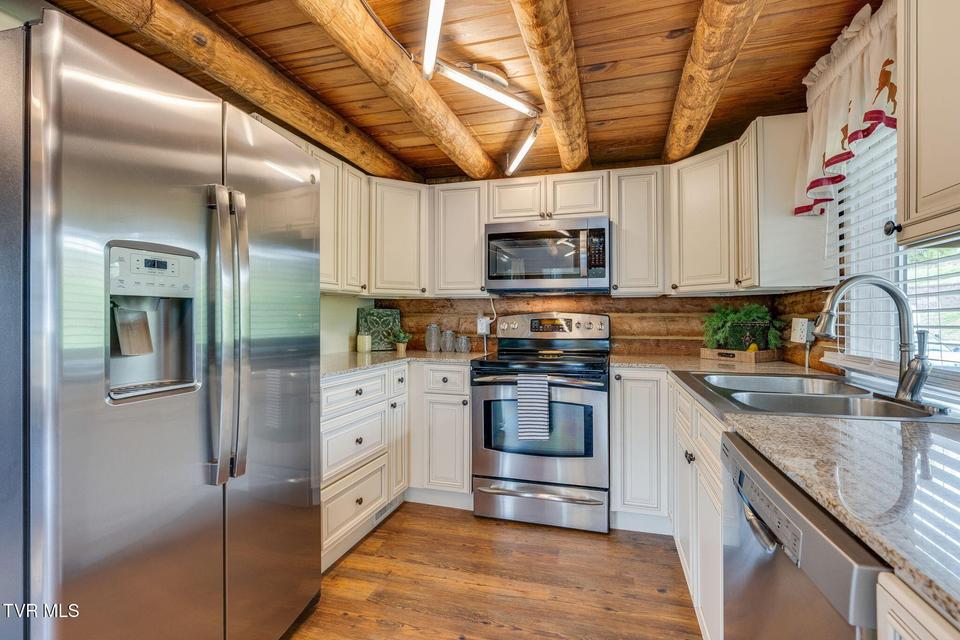 Photo #3: 577 Pitt Road