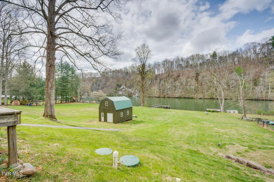 Photo #32: 577 Pitt Road