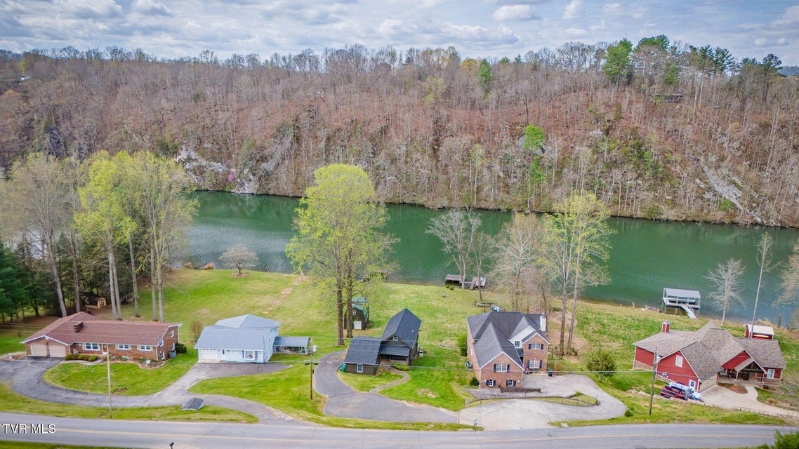 Photo #35: 577 Pitt Road