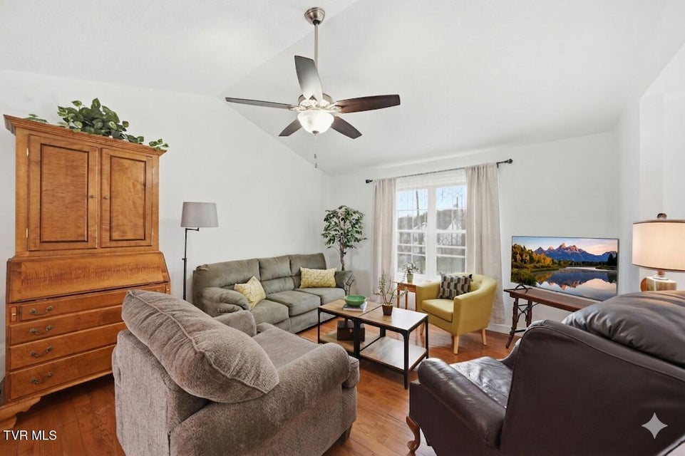 Photo #10: 14 Teague Court