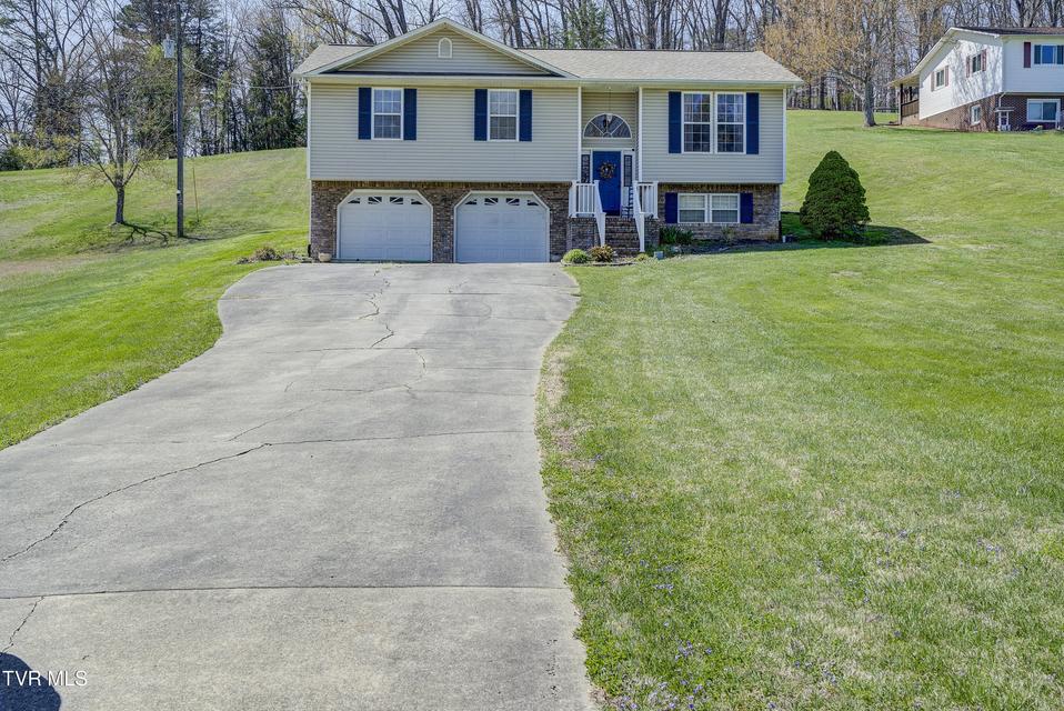 Photo #43: 317 Tipton Street