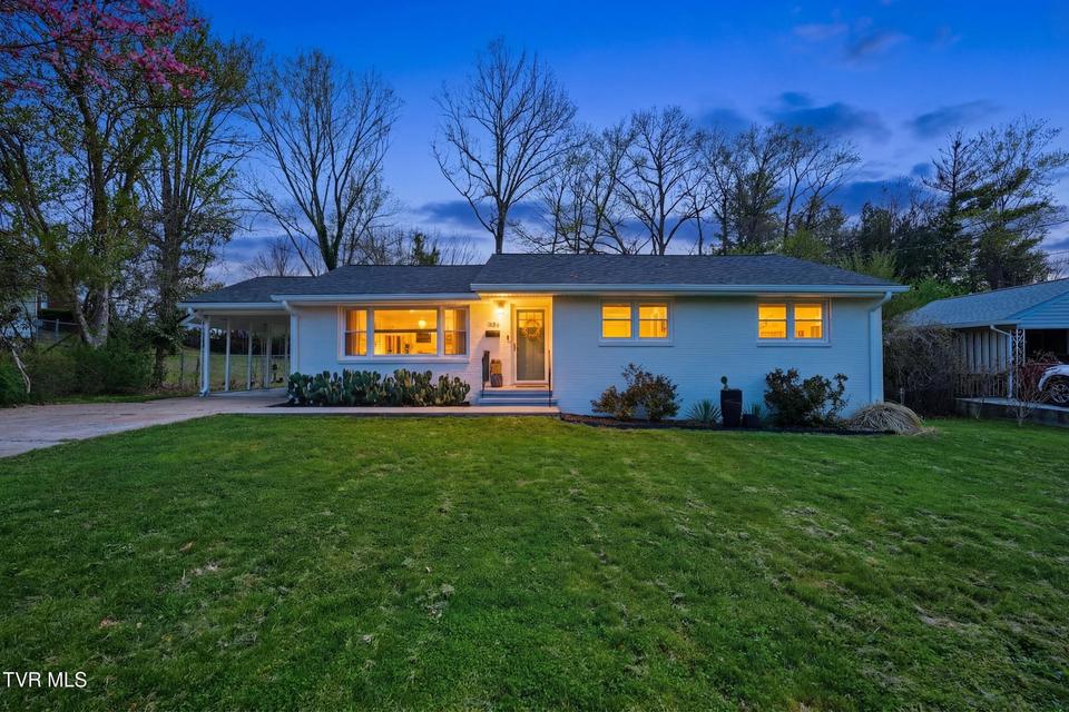 Photo #2: 1503 Linden Street