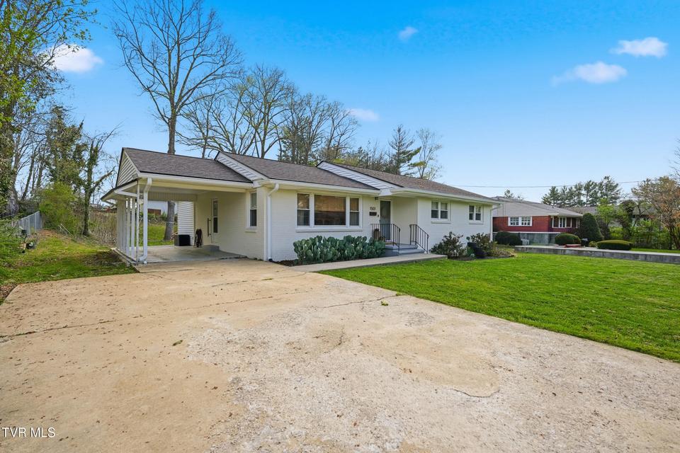 Photo #5: 1503 Linden Street