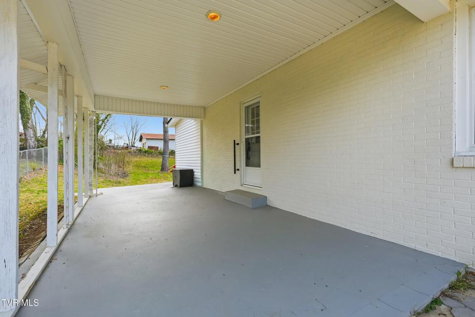 Photo #7: 1503 Linden Street