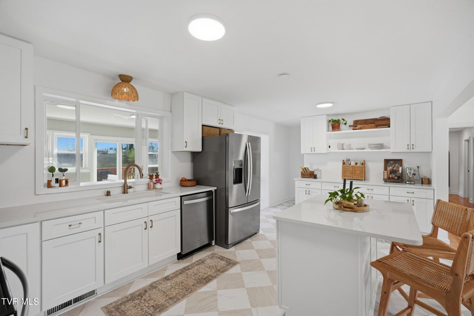 Photo #17: 1503 Linden Street