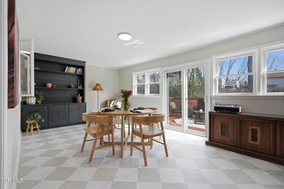 Photo #18: 1503 Linden Street