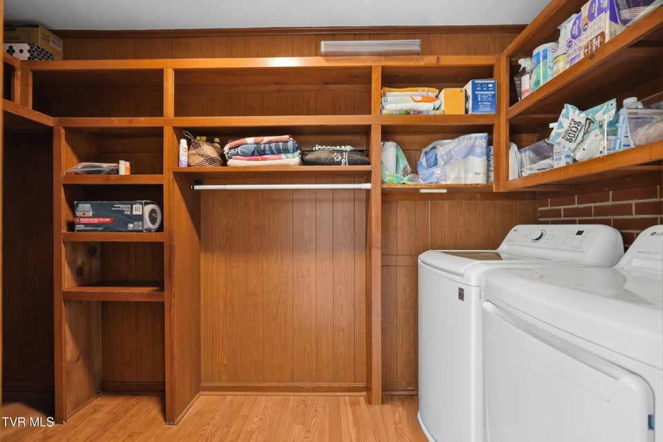 Photo #30: 1503 Linden Street