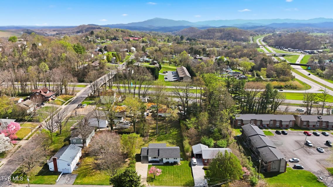 Photo #40: 1503 Linden Street