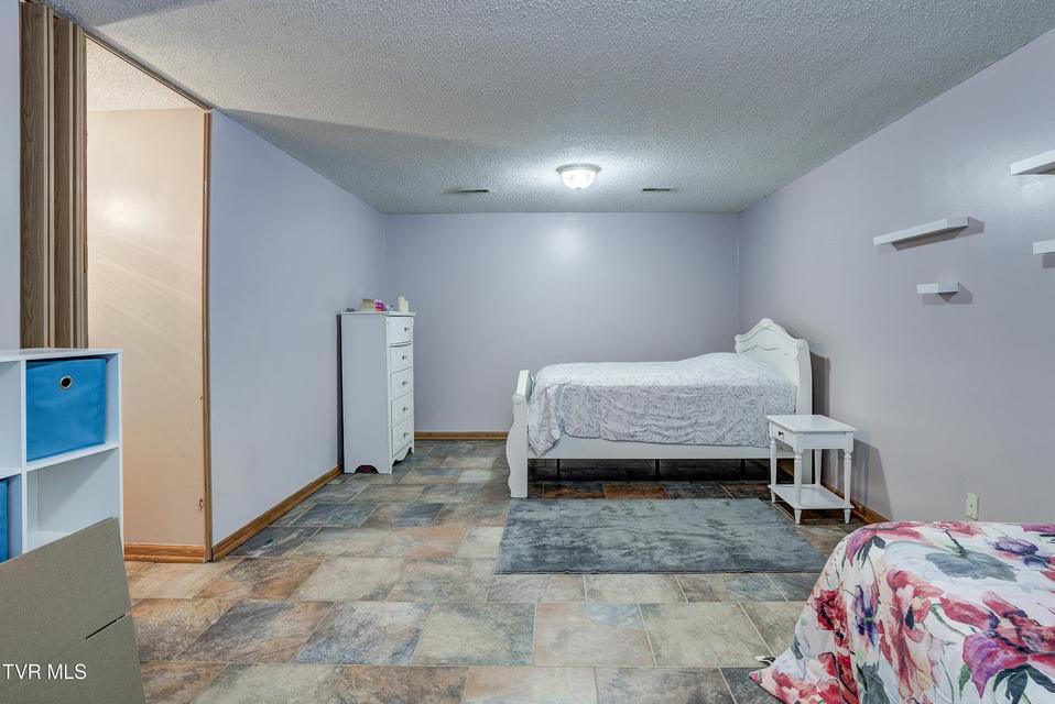 Photo #37: 317 Tipton Street