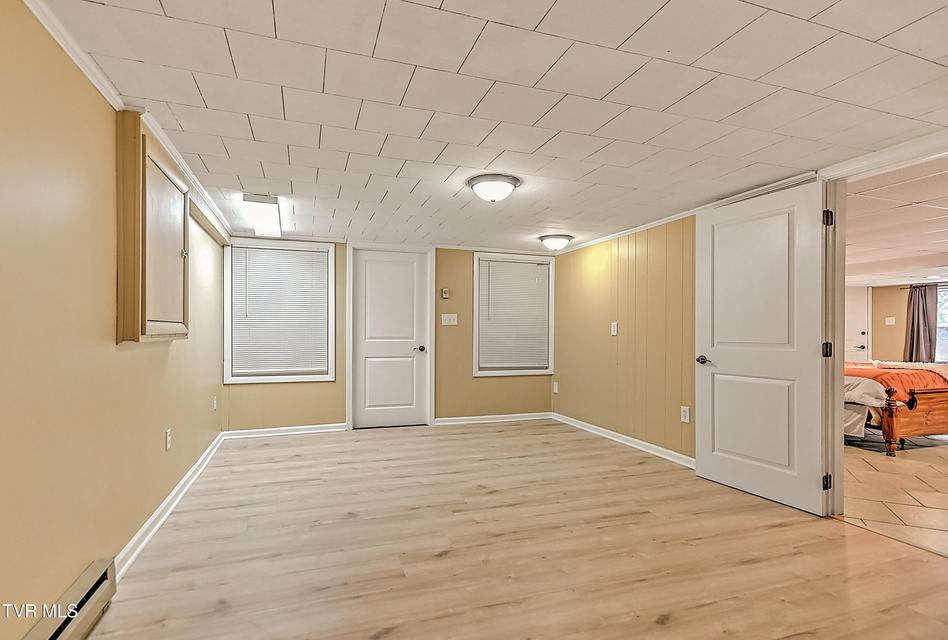 Photo #35: 525 Cheyenne Road